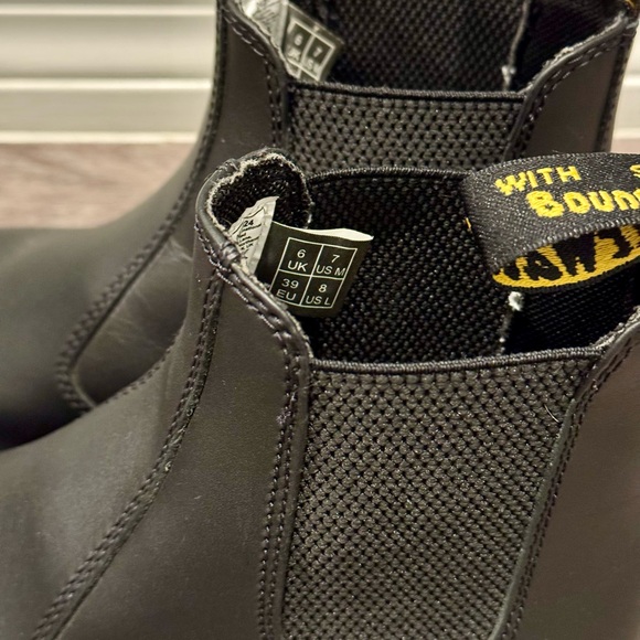 Dr. Martens 2976 Chelsea Boots Size 39U/8US - 6UK/7US M - Picture 4 of 11